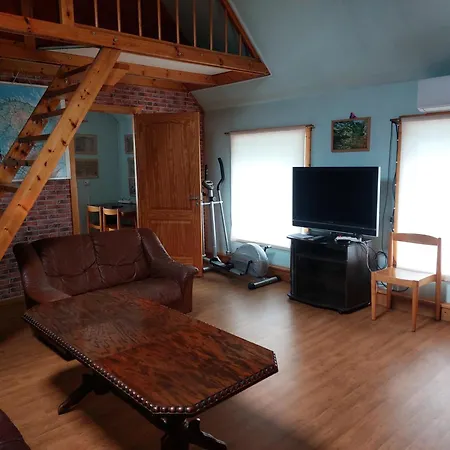 Hostel Livonia Matkamaja Hostel, *