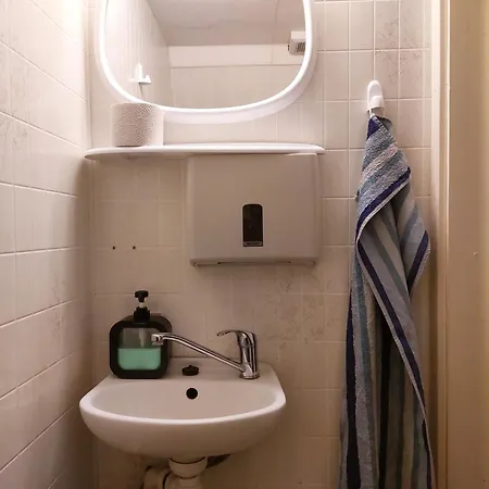 Livonia Matkamaja Hostel, *