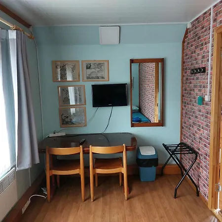 Livonia Matkamaja Hostel, Kilingi-Nomme