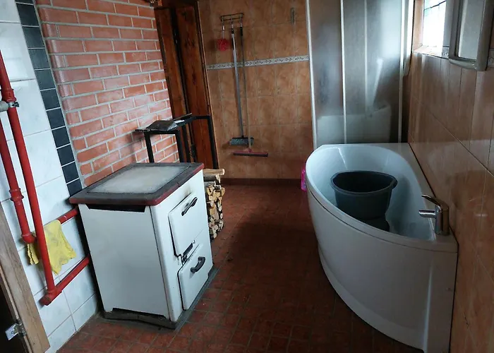 بيت شباب Livonia Matkamaja Hostel, Kilingi-Nomme