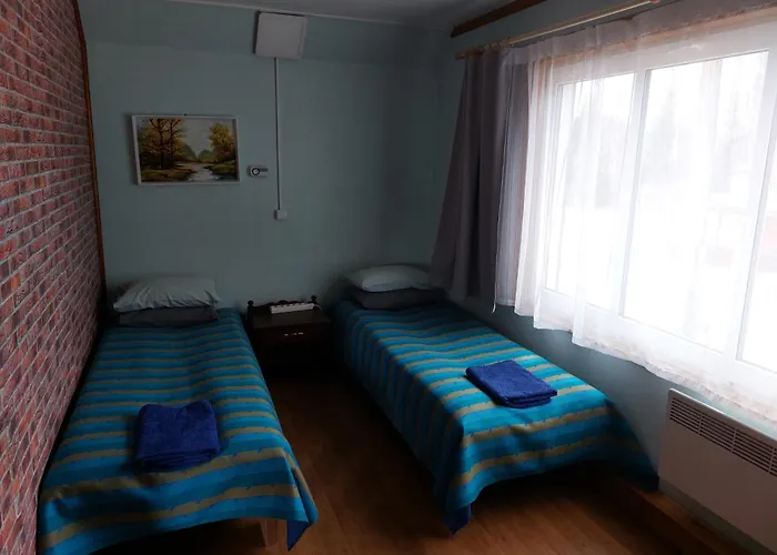 بيت شباب Livonia Matkamaja Hostel, *